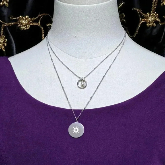 🆕️18K White Gold Plated Star Charm Minimalist Layered Necklace Faux Pearl - Picture 10 of 13